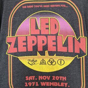 Led Zeppelin t-shirt